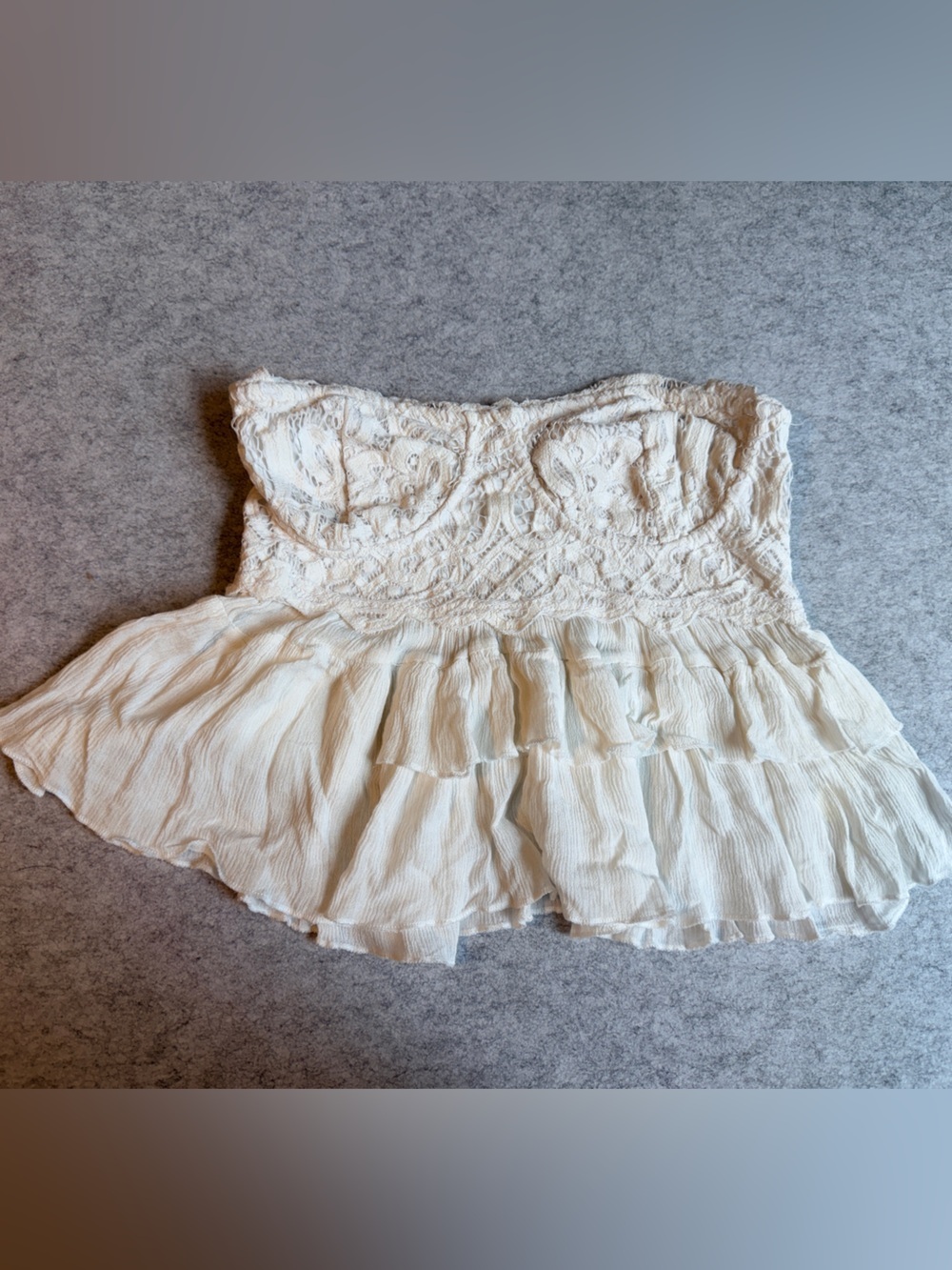 Free People Ivory Lace Strapless Ruffle Top Medium Boho Y2K